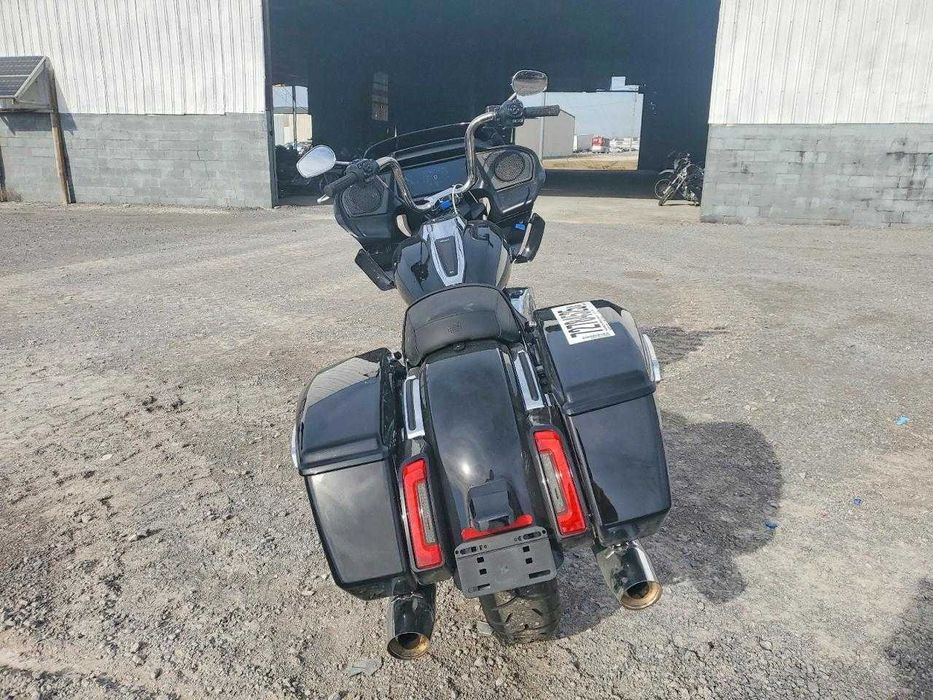 Harley-Davidson FLTRX 2025