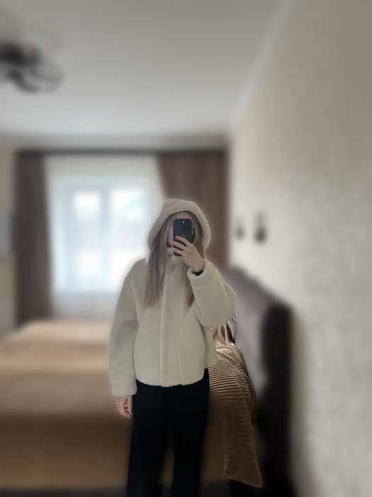Курточка зі штучного хутра ZARA