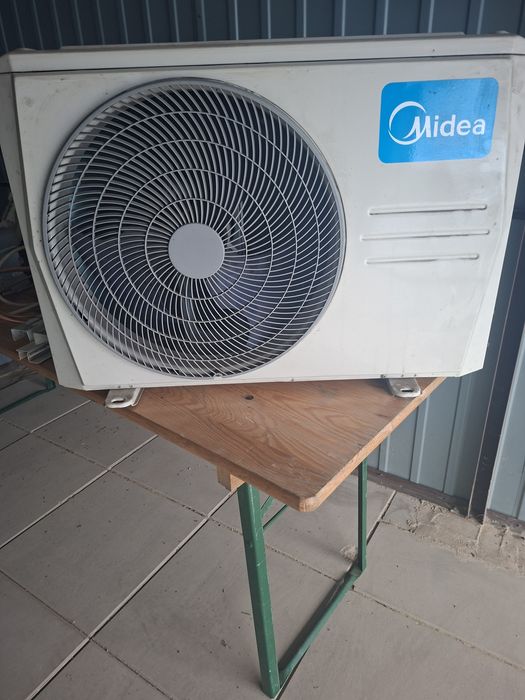 Klimatyzator Midea