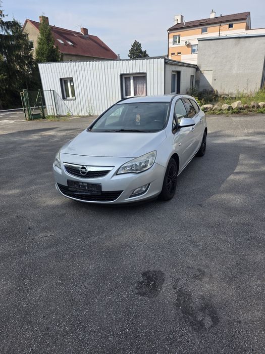 Opel Astra j 1.3