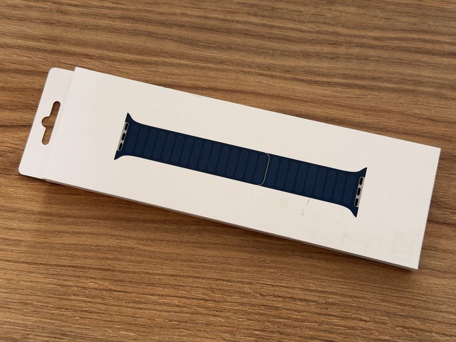 Nowy Pasek magnetyczny do apple watch 38mm / 40mm / 41mm M/L