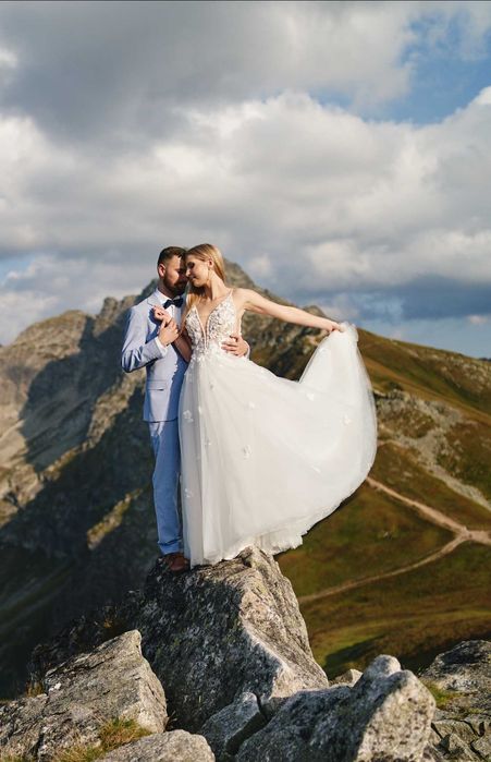 Piękna Suknia Ślubna