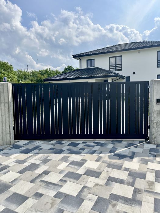Bramy i ogrodzenia