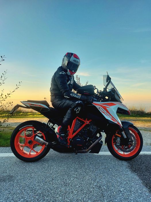 KTM  SuperDuke 1290 GT