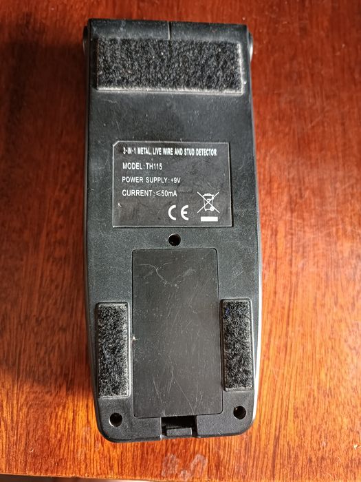 Детектор Kapro Stud Finder 389