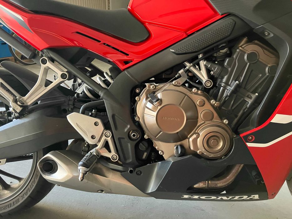 Honda CBRF- 2017 Alenquer (Santo Estêvão E Triana) • OLX.pt
