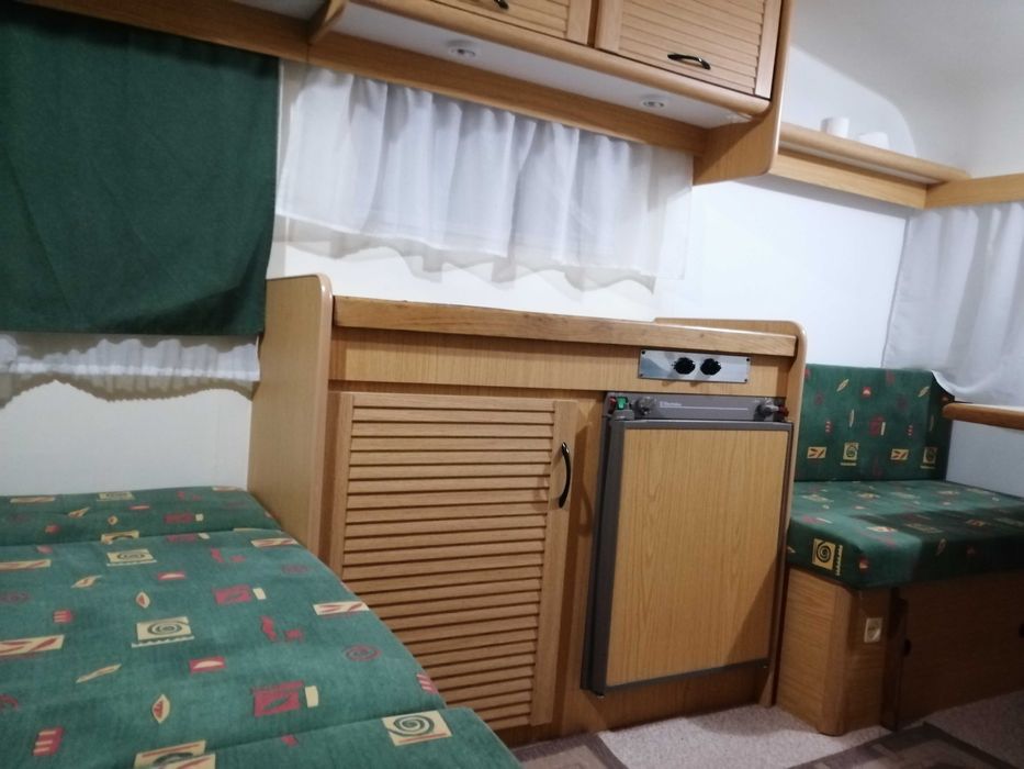 Caravana PLUMA GROU 350 – 1999 – 750kg – Impecável