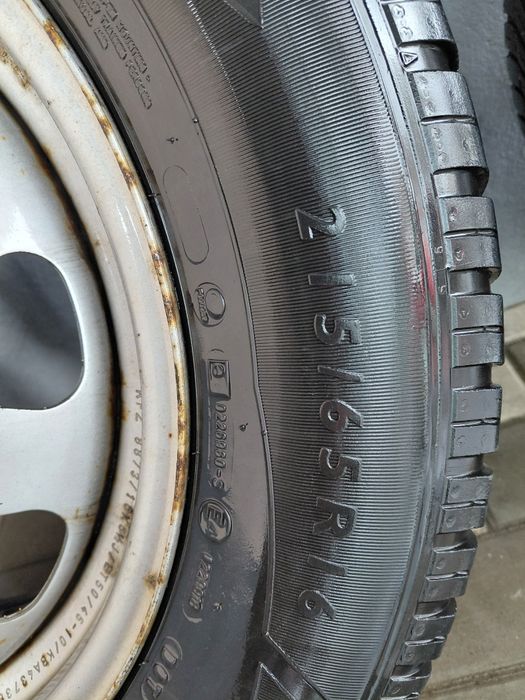 Продам комплект коліс 215/65/16  5×112 wag
