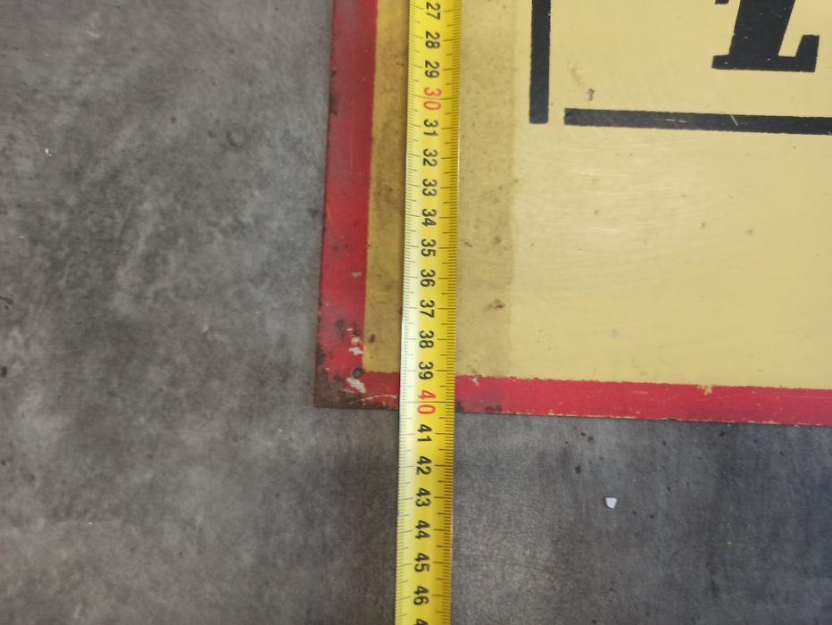 Stare metalowe tablice PRL