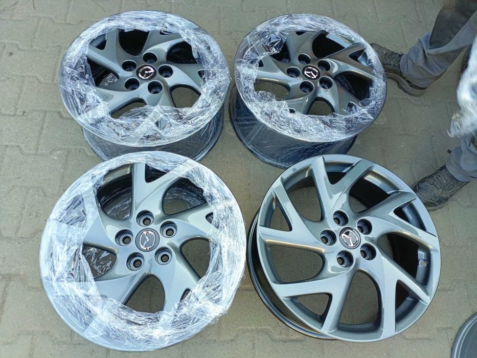felgi aluminiowe Mazda 7,5jx18 et60 5x114,3 jak NOWE