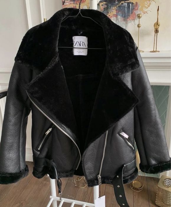 Дублянка жіноча чорна Нова