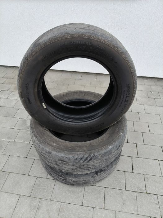 Продам шини Continental 235/65 r18 літо