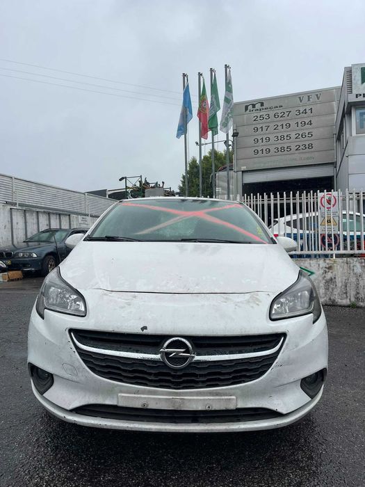 Opel Corsa E para peças