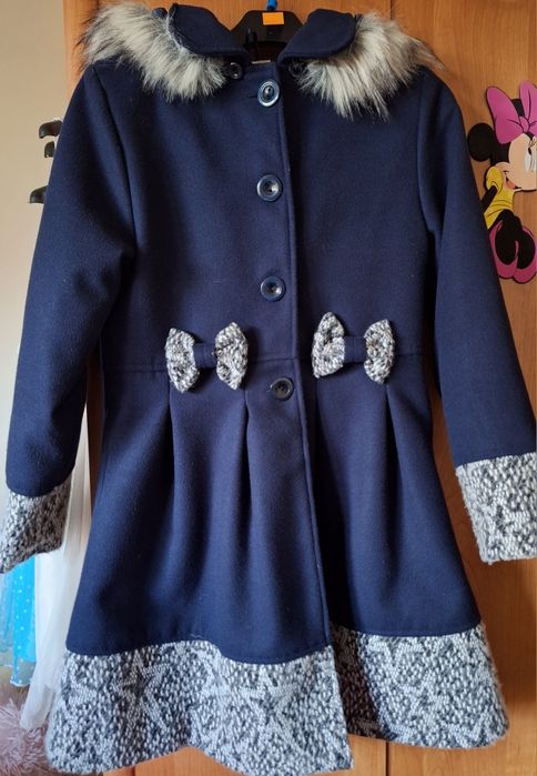 Płaszcz dziewczecy