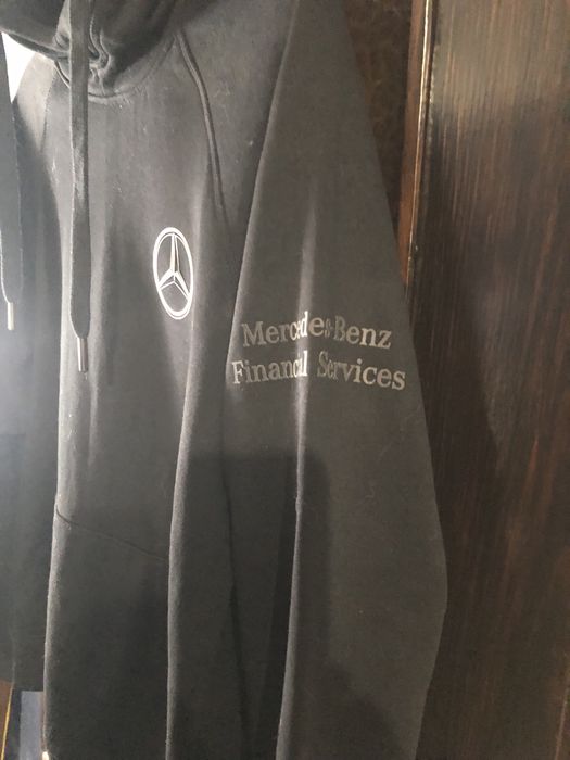 Трикотажное худи с капюшоном, без замка, один сплошной карман, логотип