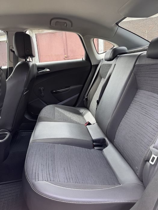 Opel Astra 1.4 T + GAZ PÓŁ ceny okazja