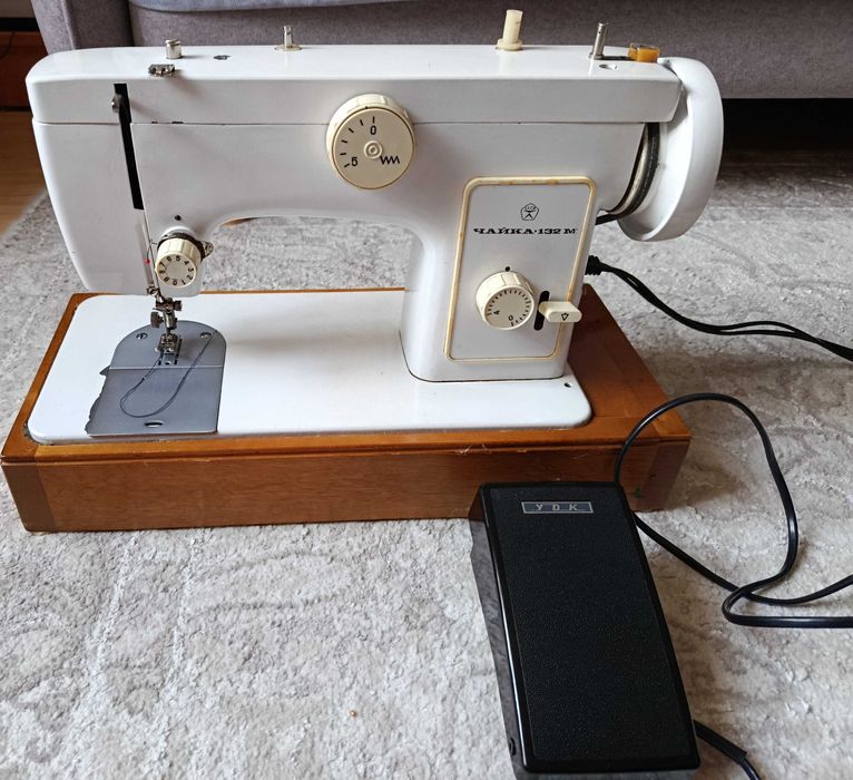 Швейна машинка Чайка-132М ціна знижена