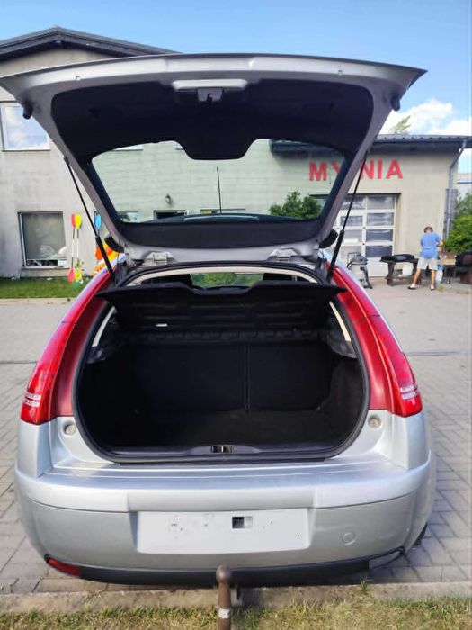 Sprzedam Citroen C4 1.4 16v 2010r