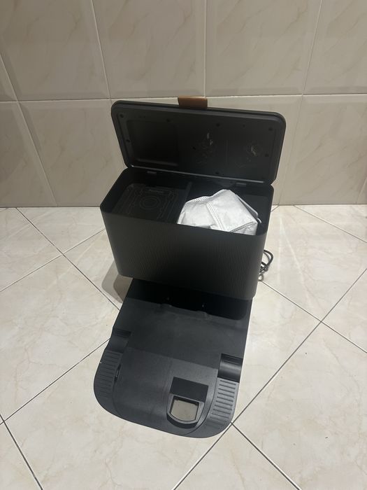 iRobot Roomba i5+ (i557840) com Base Auto-Esvaziamento