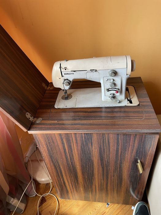 Maquina custura Borletti