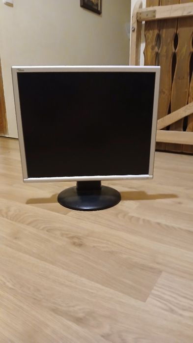 Sprzedam monitor LCD