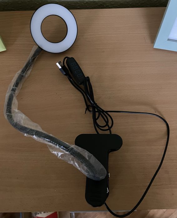 Lampa biurkowa LED