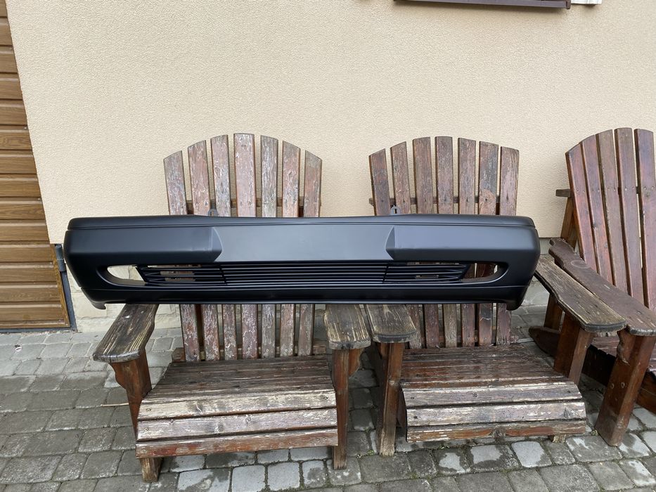 Передній бампер мерседес w202 с180 c200 c220 c250 c280 c320 93-2001 р