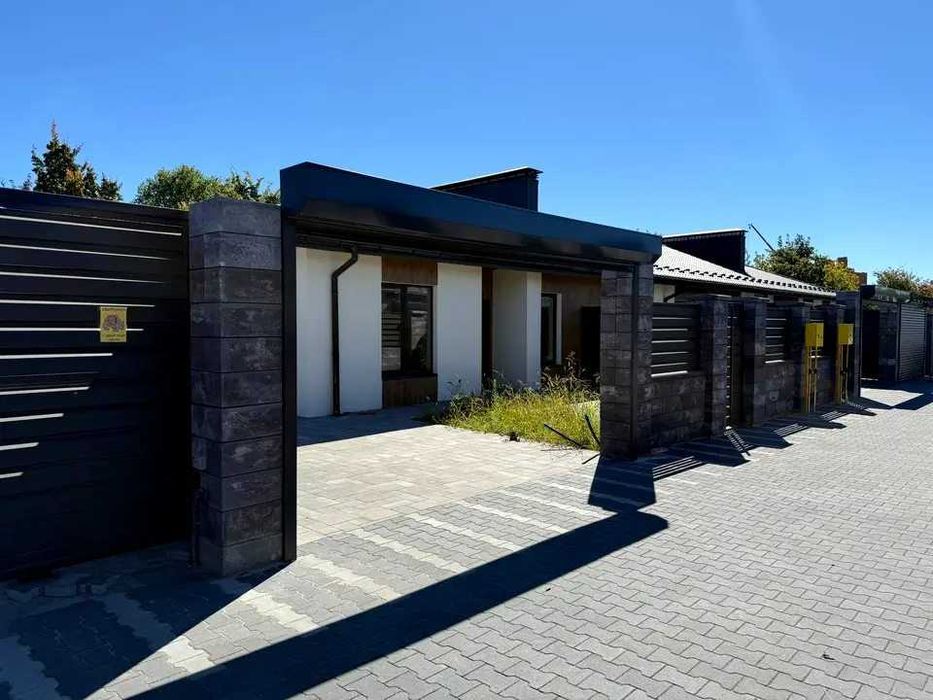 Таунхаус в передмісті Києва