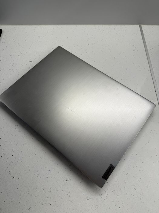 Lenovo IdeaPad 3