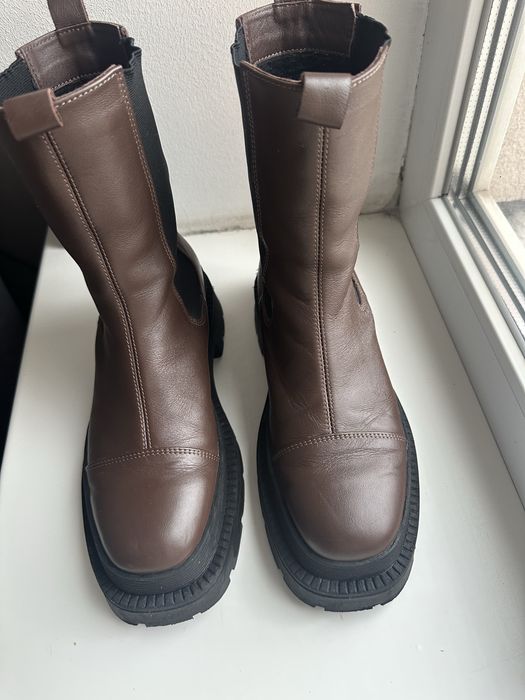 Чоботи, Черевики челсі , ботинки