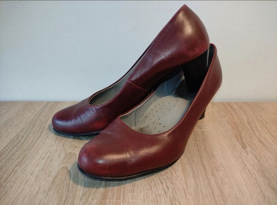 Eleganckie buty PESCO roz. 41 skóra naturalna 100% prawdziwej, brązowe