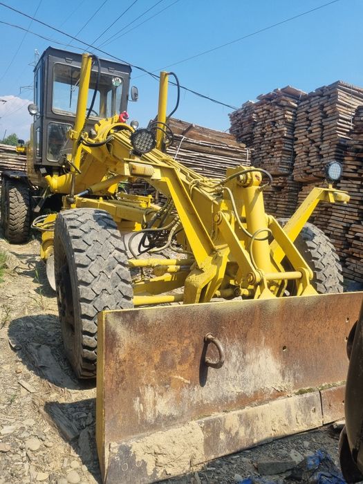 Автогрейдер в гарному стані