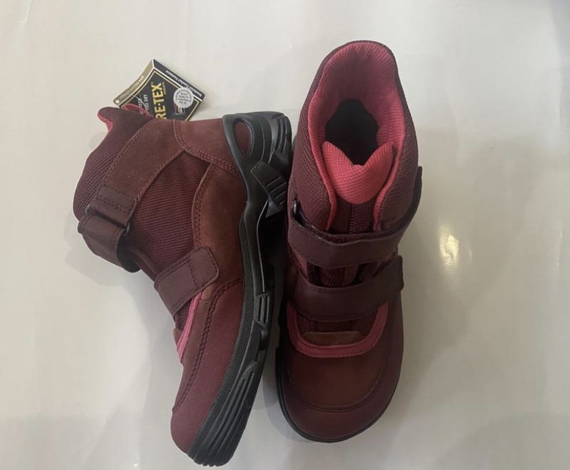 Оригінальні зимові черевики Ecco Gore-Tex. Розмір - 37