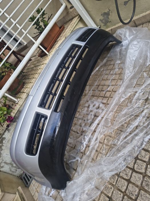 Parachoques frontal original golf 4