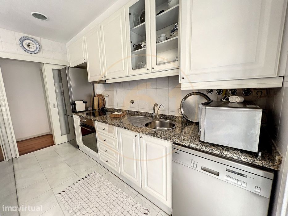 Apartamento T1+1 no centro de Matosinhos