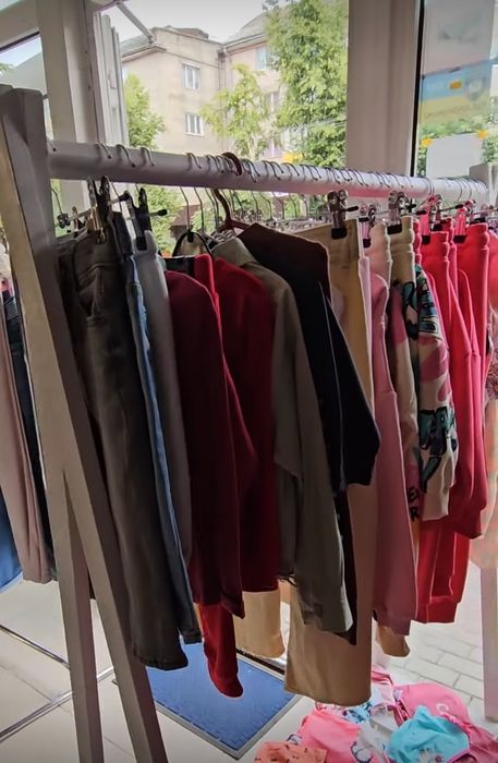 Розпродаж залишків у зв'зку з закриттям магазину,ціни нижче закупівлі