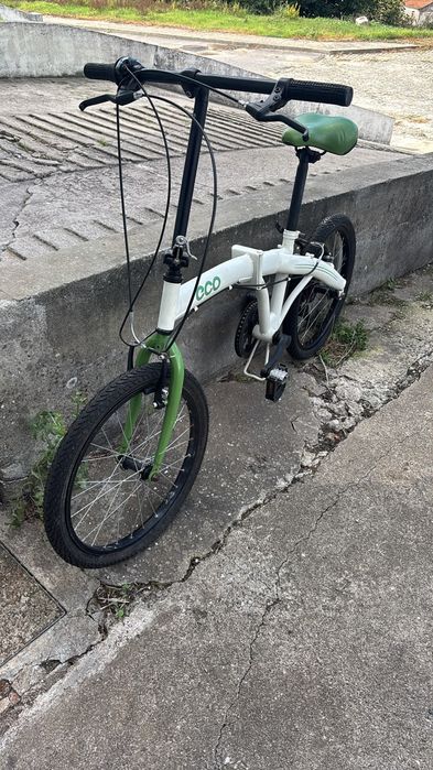 2 bicicletas dobraveis