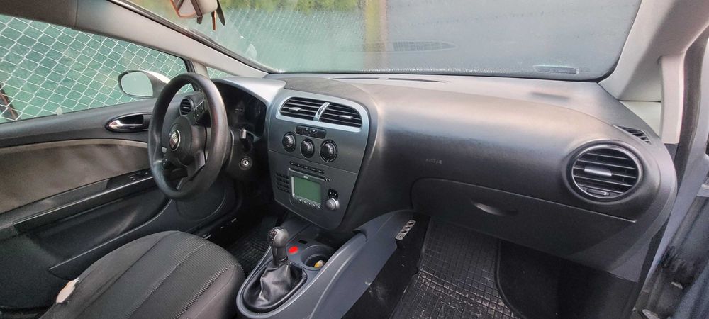 Sprzedam SEAT LEON II 2008 r. uszkodzony