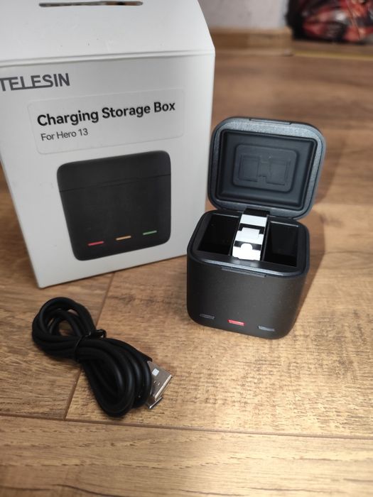 TELESIN Ładowarka trójkanałowa Box do GoPro Hero