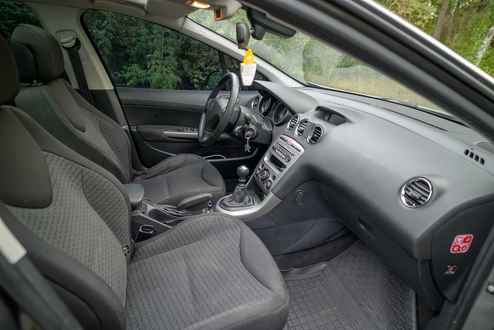 Продам Peugeot 308 SW