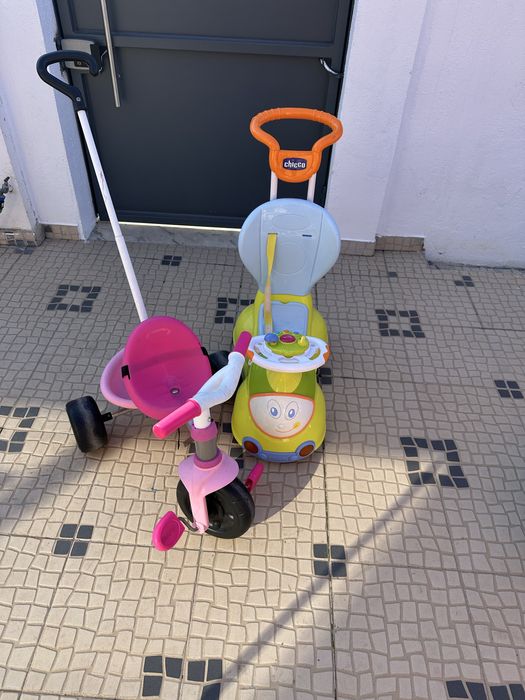 2 triciclos como novos