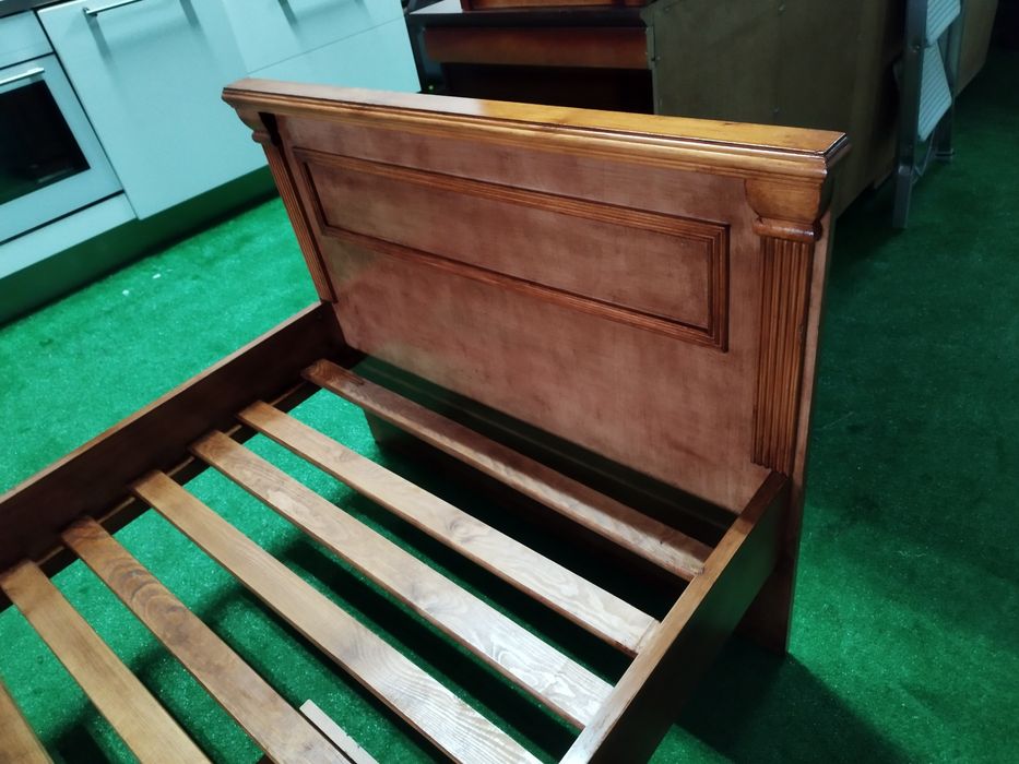 łóżko młodzieżowe drewniane z kufrem 90\200