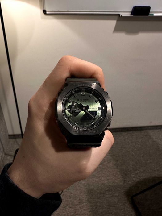 Чоловічий годинник Casio G-SHOCK GA-2100B (металевий)