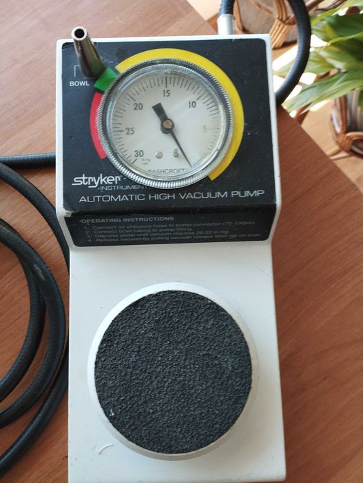 Stryker Automatyczna Pompa Wysokopróżniowa
