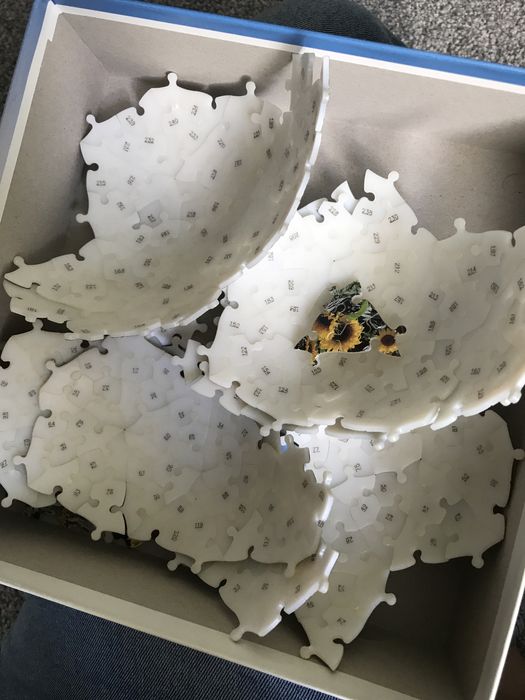 Puzzle sferyczne z podstawką