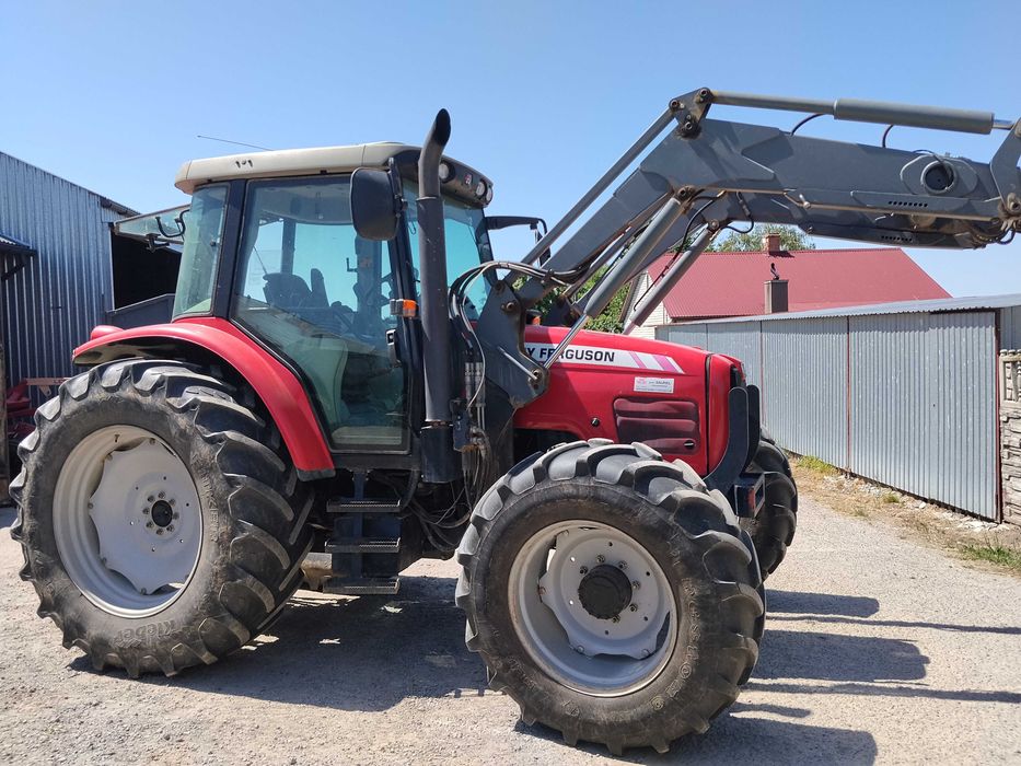 Ciągnik Massey Ferguson 6460