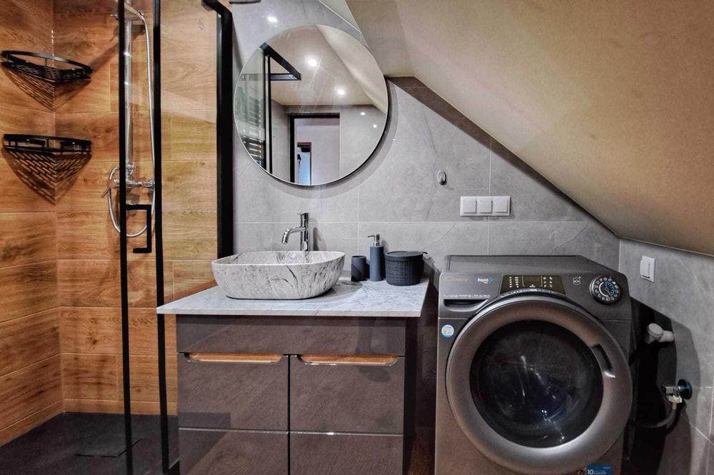 Całoroczny domek z DARMOWĄ Sauną i Jacuzzi - WIECZÓR KAWALERSKI