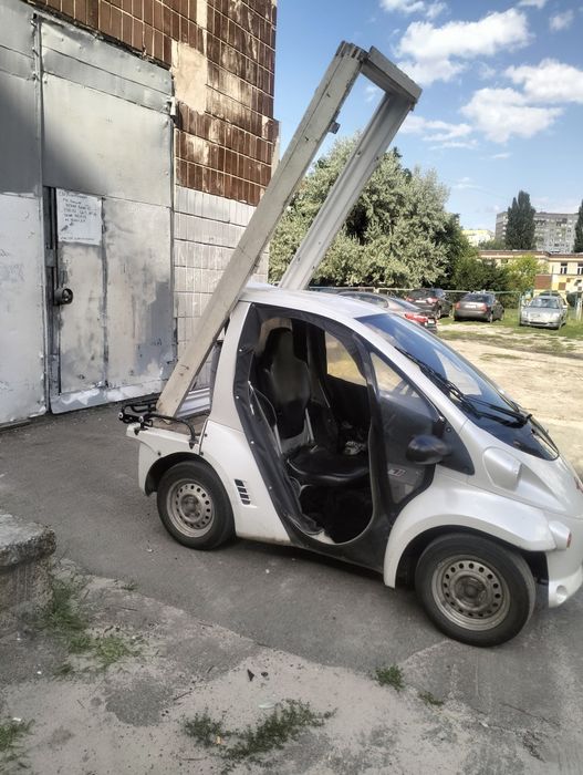 Тойота Комс.электричка