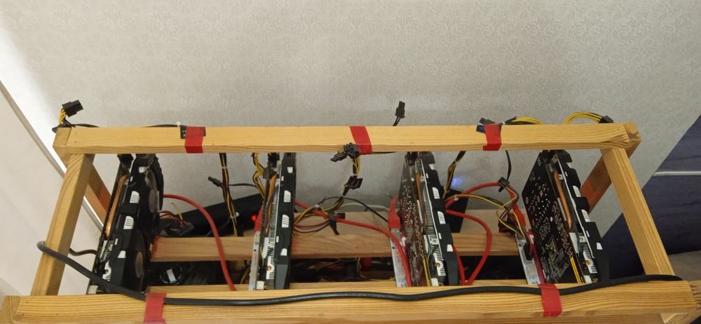 MSI P106-100 Майнинг Ферма 4 карты