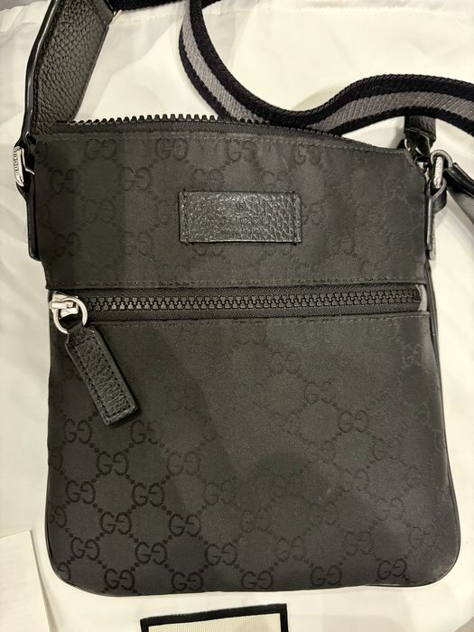 Gucci cross shoulder Bag Men Black Monogram